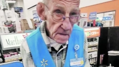 OTIŠAO U PENZIJU SA 82 GODINE Vredni kasir je radio u poznatom lancu supermarketa