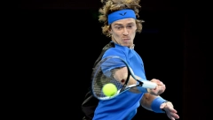 RUS NASTAVLJA DA MELJE Poznat prvi polufinalista Monte Karla