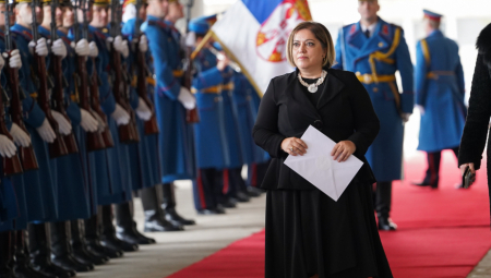 NOVOIZABRANA AMBASADORKA PONOVILA Grčka ne menja svoj stav o KiM