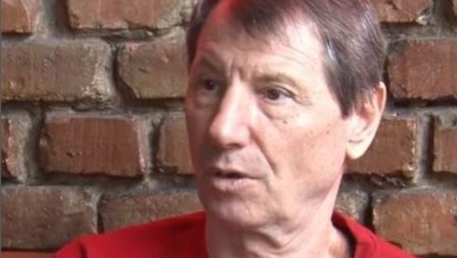 OGLASIO SE MOKA SLAVNIĆ PA PORUČIO ANĐELINIM RODITELJIMA "NJEN OTAC TREBA DA PIŠKI OD SREĆE ŠTO JE NJEGOVA ĆERKA SA MOJIM SINOM"