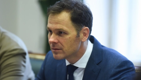 DEFINICIJA PREVARE Siniša Mali postavio đilasovca na mesto: Ministar finansija podsetio na vreme kada su vladali Nikezićevi pajtosi