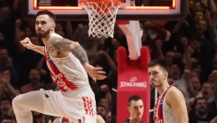 PREŠLO MU U NAVIKU Vildoza opet pogodio uz zvuk sirene (VIDEO)