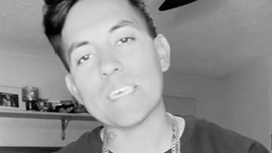 POZNATI TIKTOKER PREMINUO ZBOG OPAKE BOLESTI Kad se javio lekara zbog bolova u stomaku, rekli su mu ostalo dve godine života