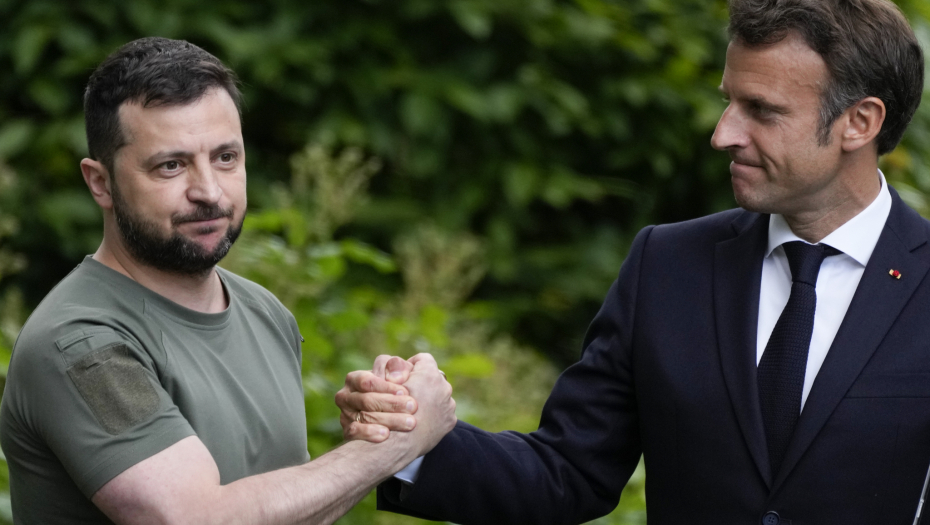 STROGO POVERLJIVO IZ PARIZA! 3 TAJNA izveštaja francuske vojske o ukrajinskom frontu: U 1. jasno piše, NEMOGUĆA POBEDA UKRAJINACA!