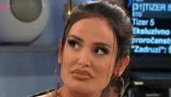 NE PRESTAJE DA NIŽE SKANDALE Nakon što se potukla sa sestrom nasred ulice, Indi zaustavila policija: SLEDI JOJ KAZNA