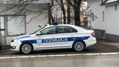 VOZILI SE PA OSTAVILI "LADU NIVU" U SNEGU Nepoznati počinioci ukrali vozilo Doma zdravlja