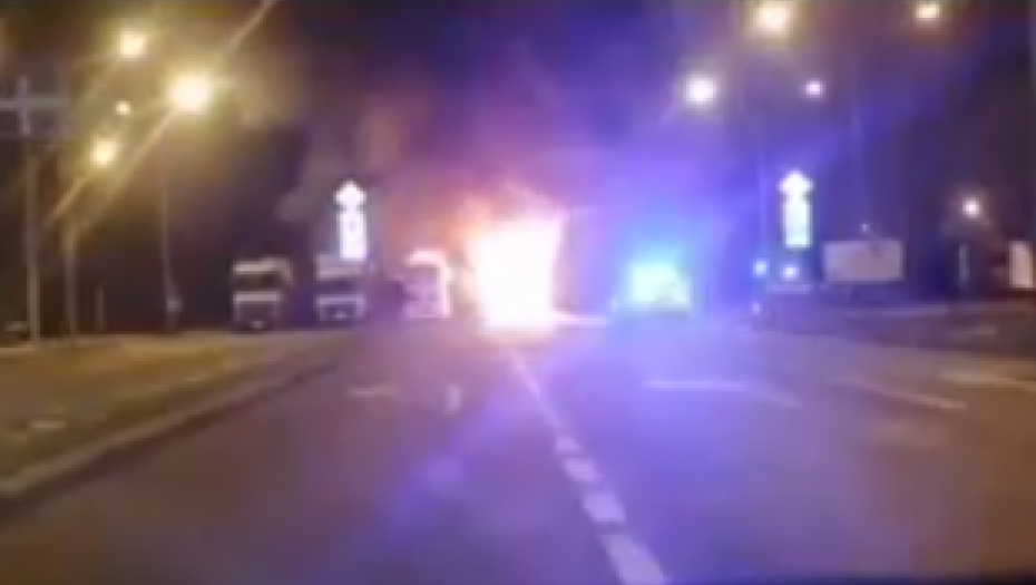 DETALJI STRAVIČNE EKSPLOZIJE U NOVOM SADU U nesreći ipak poginula jedna osoba, očevici u šoku posle scene kojoj su prisustvovali!