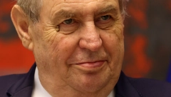 ZEMAN OPET DIŽE GLAS "Kosovo" je sramota Zapada - velika greška!