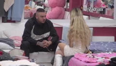 "NEMOJ DA TI POLOMIM RUKE I SPRŽIM JEZIK NA RIGLI" Jezive pretnje Filipa upućene Aleksandri Nikolić, GLEDAOCI ZGROŽENI