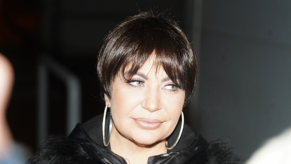 IŠLA SAM KROZ SELO I VIRŠTALA Stoja je sina rodila sa 17 godina, a onda je dve godina kasnije doživela veliku tragediju, od ovoga se jedva oporavila