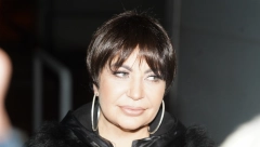 NAŠA PEVAČICA (52) PUKLA 100.000 EVRA NA OPERACIJE! Folkerka je četiri dana bila nepokretna zbog intervencije