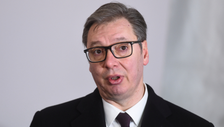 Vesić: Vučić dolazi u Skupštinu da razgovara argumentima, a bojim se da ćemo čuti samo uvrede na njegov račun
