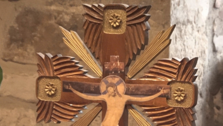 LOPOVI KRADU NOVAC PO CRKVAMA Sveštenik i meštani uhvatili ih na delu