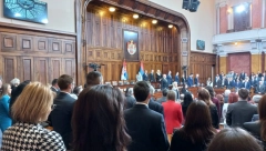 HEROJI U SKUPŠTINI DOČEKANI GROMOGLASNIM APLAUZOM Na današnjoj sednici i Srbi koji su bili na meti prištinskih ekstremista (FOTO)