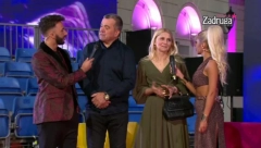 Zadrugarkinoj majci pozlilo zbog ćerkinih intimnih odnosa za Zvezdanom  ANĐELINI RODITELJI POBEGLI IZ HERCEG NOVOG