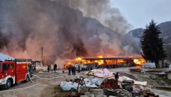 LOKALIZIVAN VELIKI POŽAR U UŽICU "Hvala Bogu kuće su spasene, strahovali smo od trenutka kad su nas probudile vatrogasne sirene" (FOTO/VIDEO)
