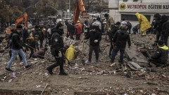 NOVI ZEMLJOTRES POGODIO TURSKU Više od 4.300 mrtvih, a strahuje je se da bi broj žrtava mogao biti i osam puta veći!