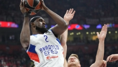 IZBOR, IPAK, PAO NA ISTANBUL Kris Singlton objasnio zašto nije došao u Zvezdu