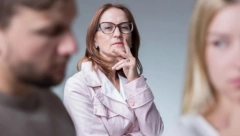 "SIN VIŠE NE ŽELI DA MI SE JAVI" Jedva čekala da upozna buduću snajku, kad je ova progovorila, svekrva joj pokazala vrata