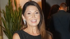 VODITELJKA NA PRAGU ŠESTE DECENIJE OSTAVLJA BEZ DAHA Sanja Marinković zapalila snimkom, ovakvo izdanje niko nije očekivao