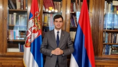 ZORAN TOMIĆ RAZBUCAO OMILJENOG VIJOLINOG VEČITOG STUDENTA! "On brine samo o jednoj kasi!"