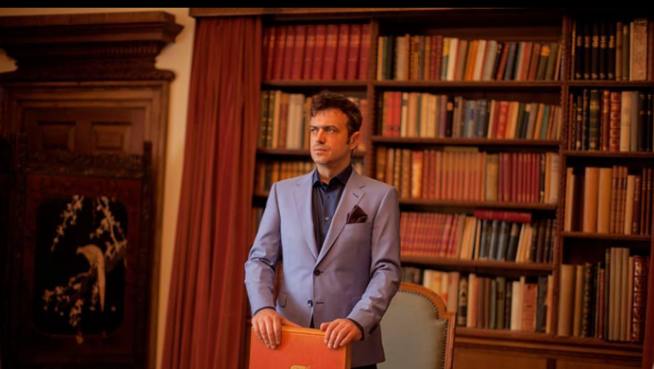 Oglasio se Sergej Trifunović nakon skandala u kom je momku iz publike bacio telefon "SVE DOK NE NAUČE"