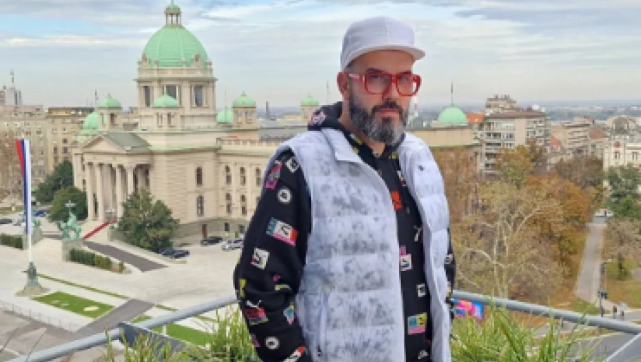 Da bi doveo liniju do savršenstva podvrgao se operaciji želuca Dejan Milićević otkriva čega se sve odrekao  "ELIMINISAO SAM TOKSIČNE LJUDE"