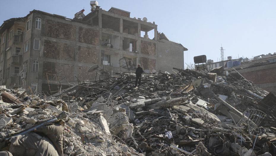 TRAGIČNA SUDBINA Sedmočlana porodica preživela zemljotres, a onda izgorela u kući rođaka