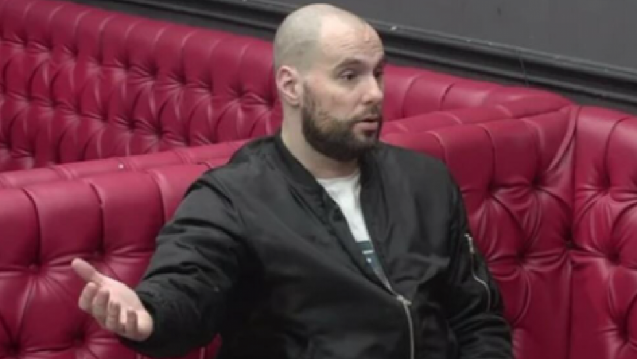 ZVEZDAN VAN SEBE ZBOG TOGA ŠTO MU JE PRIJATELJ ZABIO NOŽ U LEĐA Izdao ga zbog sramne stvari, ne može da veruje!