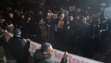 PROCESUIRAĆEMO SVE KOJI PRETE NOSIOCIMA NAJVIŠIH DRŽAVNIH FUNKCIJA Oglasilo se Više javno tužilaštvo o protestima