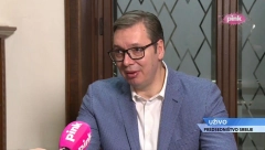 VUČIĆ PRE OBRAĆANJA PORUČIO Avanturizam je moguć kada stvarate državu, ali kada je imate, onda država avanturizam ne trpi! (FOTO)