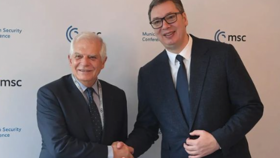 VUČIĆ SA BORELJOM "Srbiji zamereno neuvođenje sankcija Rusiji" (FOTO)