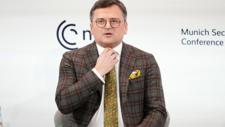 ŠEF UKRAJINSKE DIPLOMATIJE APELUJE NA VOJNIKE: "To je pitanje pravde"