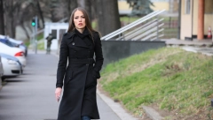 HRKALOVIĆEVOJ UKINUTA MERA NAPUŠTANJA BEOGRADA Nastavljeno suđenje bivšoj državnoj sekretarki MUP-a!