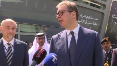 "SVI SE NAORUŽAVAJU BESOMUČNO, KUPUJU ORUŽJE OD 250 MILIJARDI!" Vučić na Međunarodnom sajmu naoružanja u Abu Dabiju