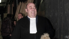 ĐOŠU SU SVI OBOŽAVALI DA GLEDAJU NA MALIM EKRANIMA Niko ne zna kakva mu je ćerka lepotica, a bavi se humanim poslom (FOTO)