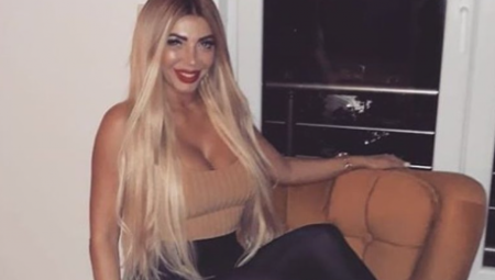 BIVŠA RIJALITI UČESNICA HTELA DA SE UBIJE: “To veče sam poslala poruku starijem sinu da mi oprosti"