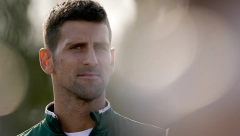 DAVNO, DAVNO BILO JE... Danas je apsolutni rekorder, a da li se sećate kada je Novak prvi put pokorio svet tenisa?