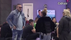 ŽANA URNISALA FILIPA CARA Sasula mu sve što misli u lice, on zanemeo i ostao bez teksta!