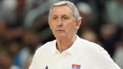 SRBIJA JAČA ZA GUDURIĆA I IGRAČE ZVEZDE I PARTIZANA Pešić pred meč odluke: Sve staje u jednu utakmicu
