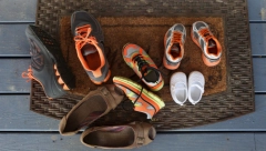 OVO PITANJE JE PODELILO SRBIJU Jel samo ja smatram da je ovo izuvanje ispred vrata nenormalno?