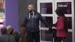 IMA KRIVIČNI DOSIJE, LAŽE I VARA Slavnić zapretio da će raskrinkati Anu: Svi će saznati ko si!