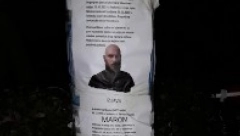 JAVNO SE ODREKAO DECE Otac na banderama izlepio plakate uznemirujućeg sadržaja