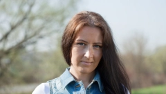 IMALA JE 32 GODINE, BILA JE ZDRAVA I U FORMI Mlada majka se samo srušila i umrla, pre smrti se žalila na ovaj simptom