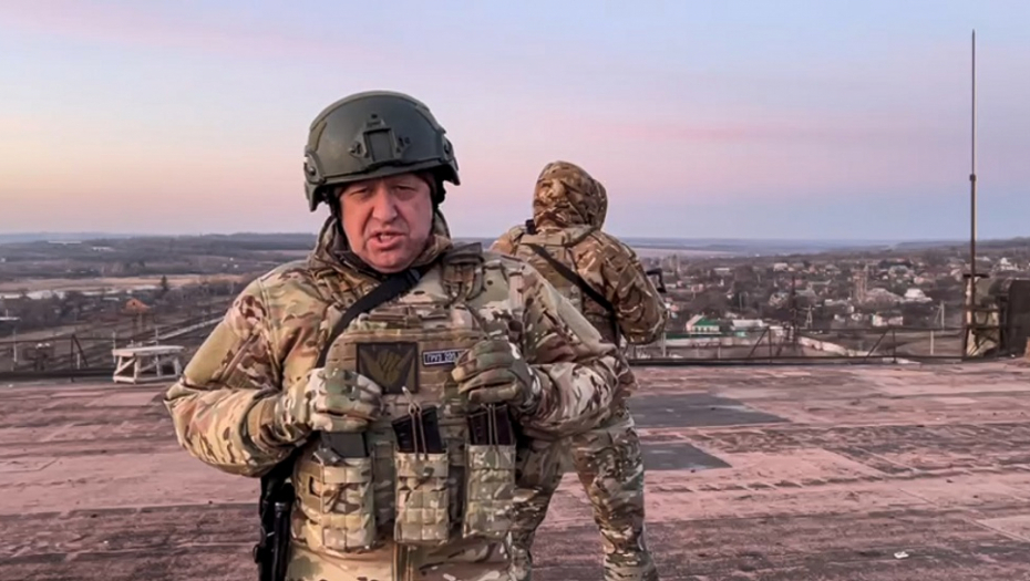 UKRAJINSKI BLOGER SAOPŠTIO LOŠE VESTI ZA VSU Ruske snage su prešle prugu, pada i zapadni deo Bahmuta (VIDEO/MAPA)