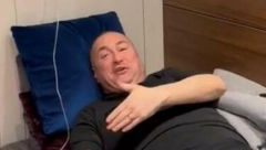 ĐANI ZADRŽAN U BOLNICI Pevač ostao na ispitivanjima, samo jedna osoba mu daje snage da izdrži FOTO