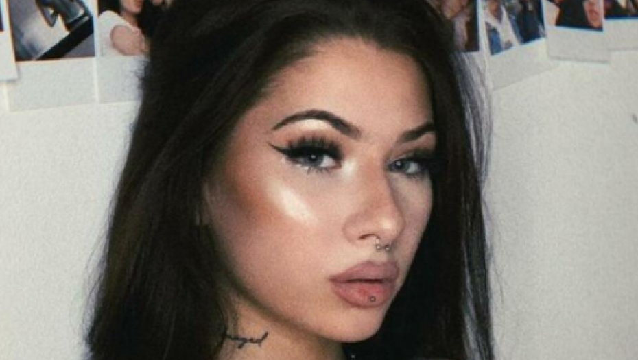 NAŠA INFLUENSERKA SVA U PODLIVIMA I MODRICAMA Nedavno joj sestru brutalno pretukao dečko, a ona poslednjom fotkom zabrinula sve! (FOTO)