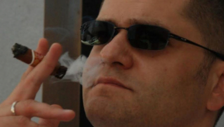 JEREMIĆ POSTAO MILIONER PRODAJUĆI SRPSKE INTERESE? Isplivale Vukove tajne veze sa američkim kompanijama (FOTO)
