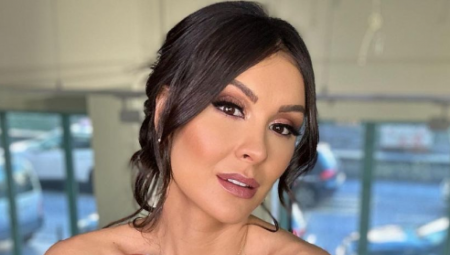 DRAGANA MIĆALOVIĆ OBOŽAVA CRNU BOJU Četiri prelepa monohromatska stajlinga koje bi svaka žena iskopirala