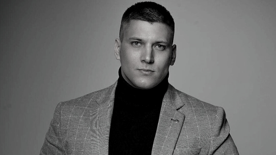 POLICAJAC GA UPOZORIO DA OSTANE KOD VOZILA Ovo su detalji stravične nesreće u kojoj je nastradao pevač Zvezda Granda